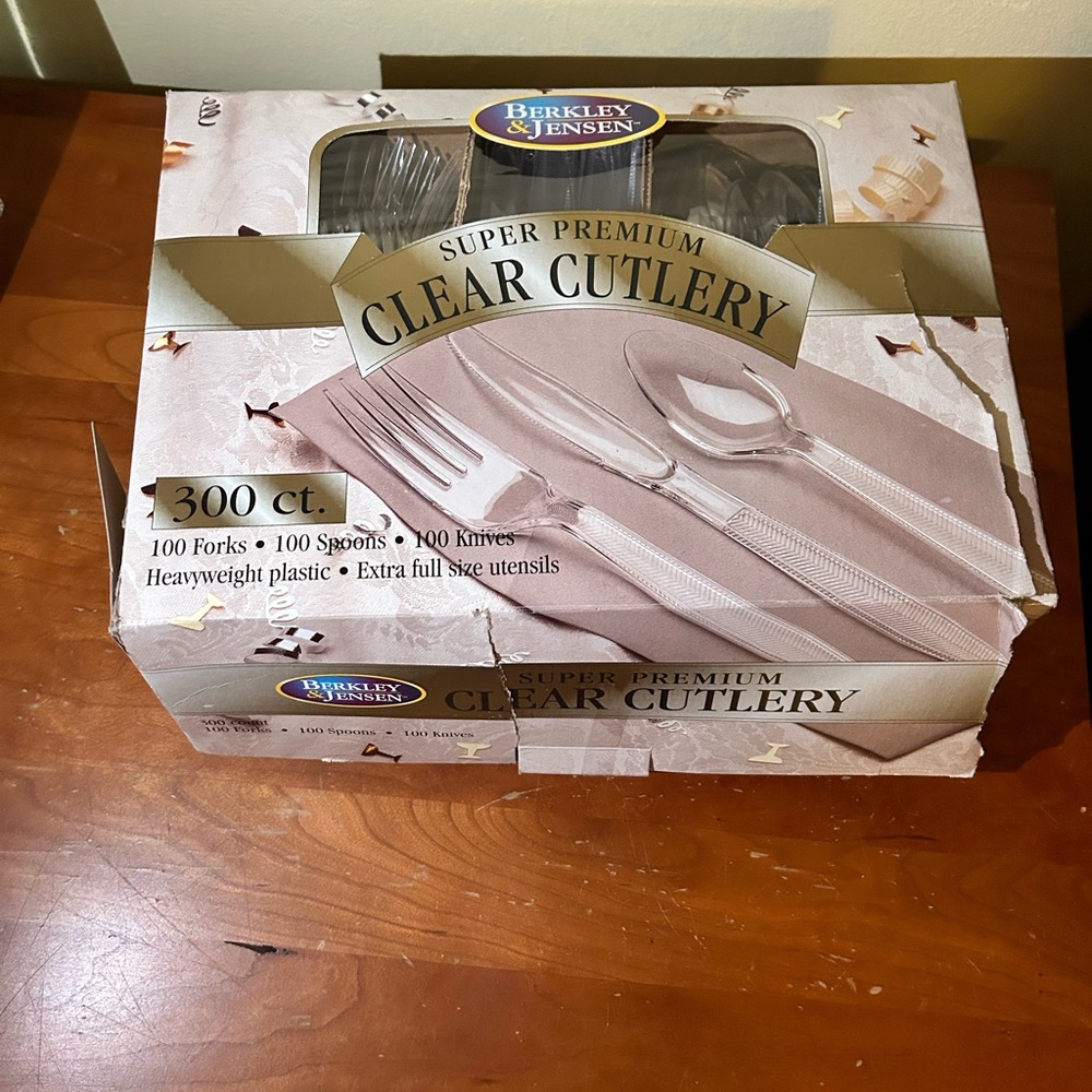Berkley & Jensen Clear Cutlery Set 300 ct